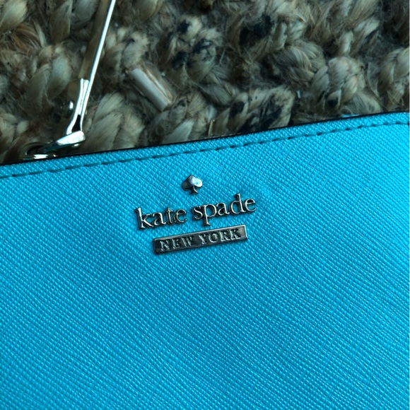 New w Tag: Kate Spade Cameron Street Adalyn Wallet. - Picture 2 of 13